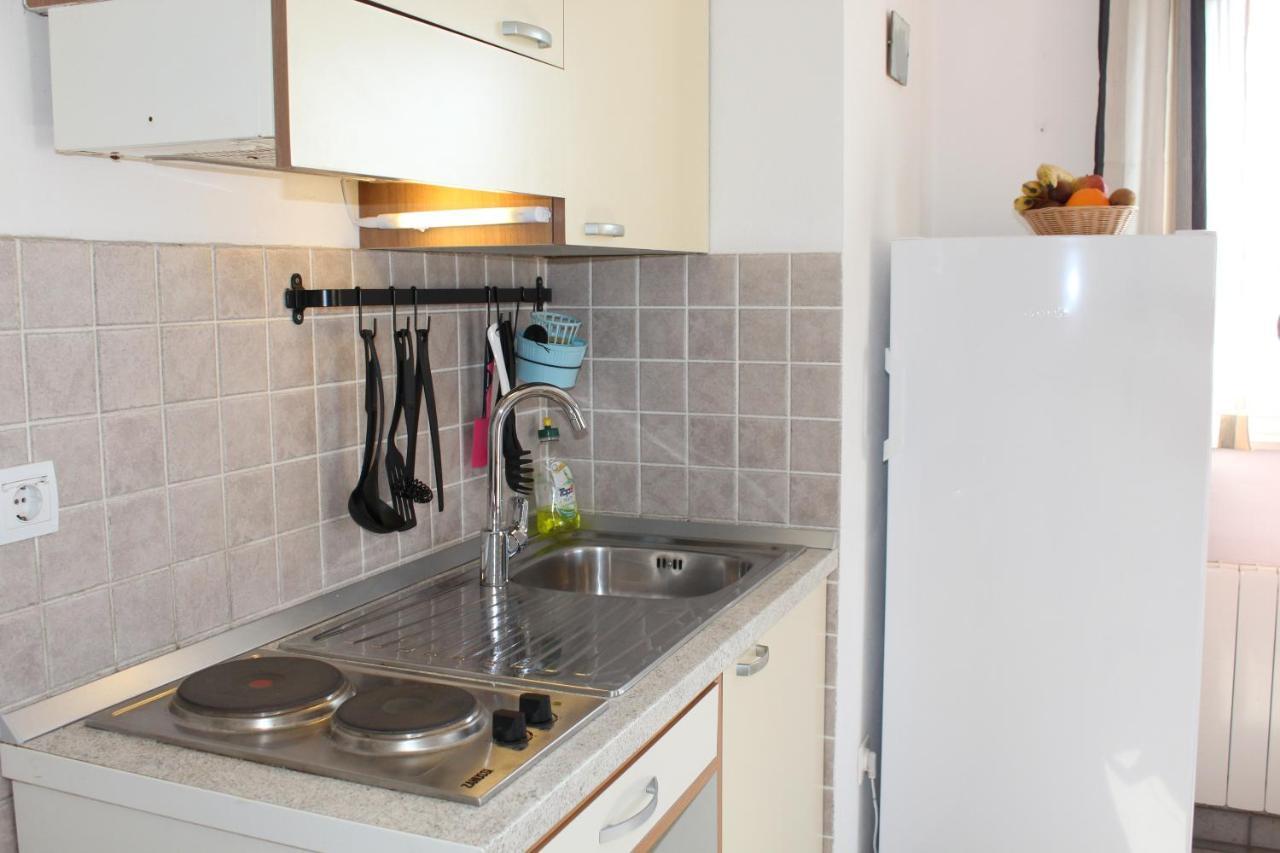 Gorgonia & Apartment Verunic