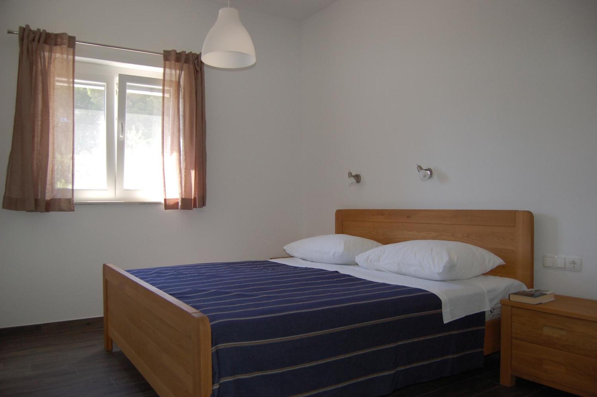 Gorgonia & Apartment