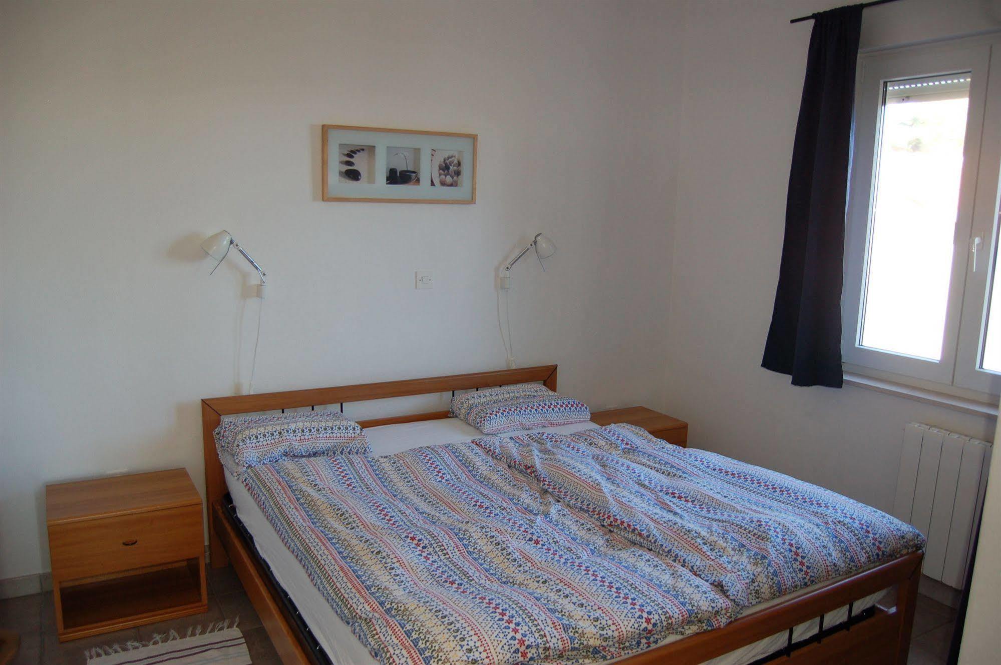 Gorgonia & Apartment *